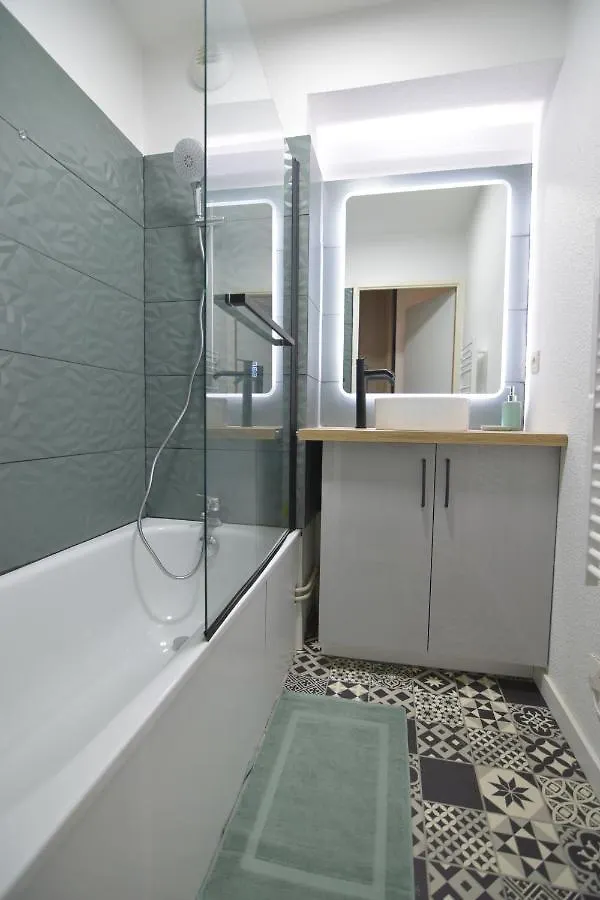 Apartment Ferienwohnung Le Boheme T2-Wifi-Calme-Parking Lourdes Frankreich